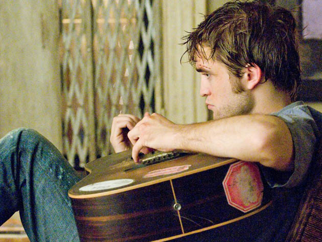 Remember Me Robert Pattinson: Strong DVD sales of James Dean type vs Pierce Brosnan