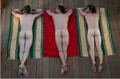 3 naked guys in 3-Day Weekend
