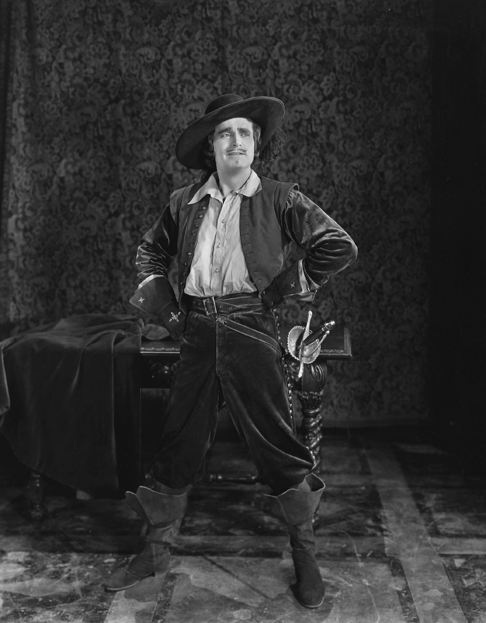 Douglas Fairbanks The Iron Mask